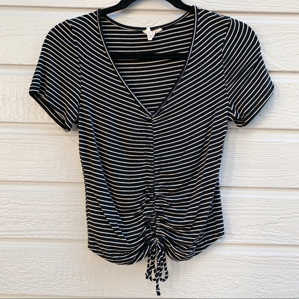 Black & White Striped Scrunch Shirt - S
